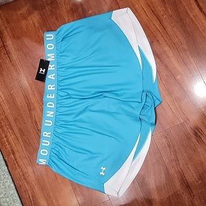NWT Women's Plus size Under Armour  shorts